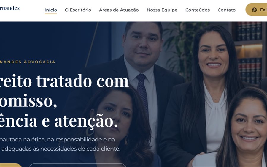 Página inicial do site do escritório Emídio & Fernandes Advocacia